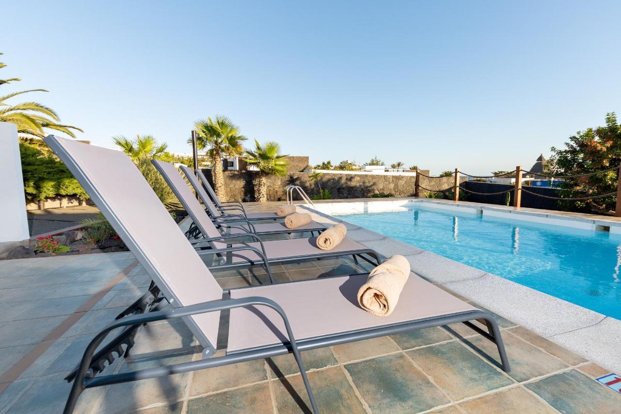 Sea Moon Lanzarote Villa Playa Blanca  Buitenkant foto