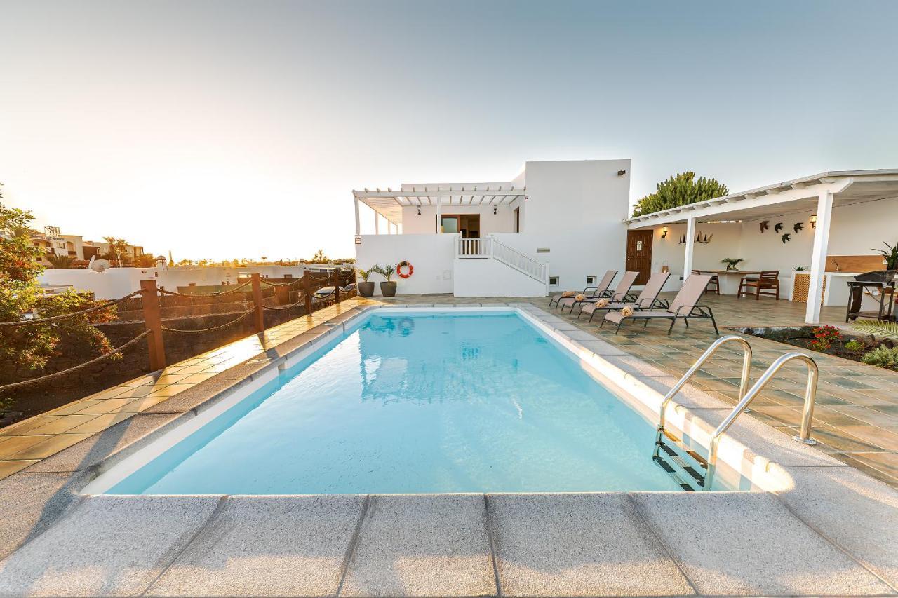 Sea Moon Lanzarote Villa Playa Blanca  Buitenkant foto